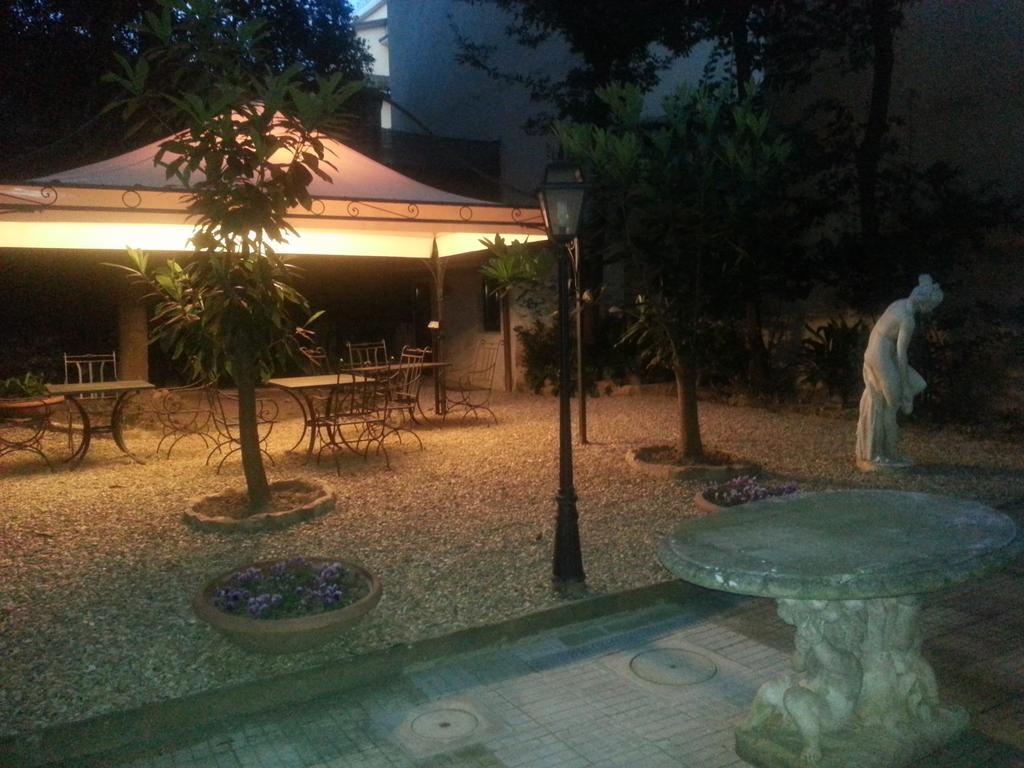 Apartamento Little Garden Donatello *
